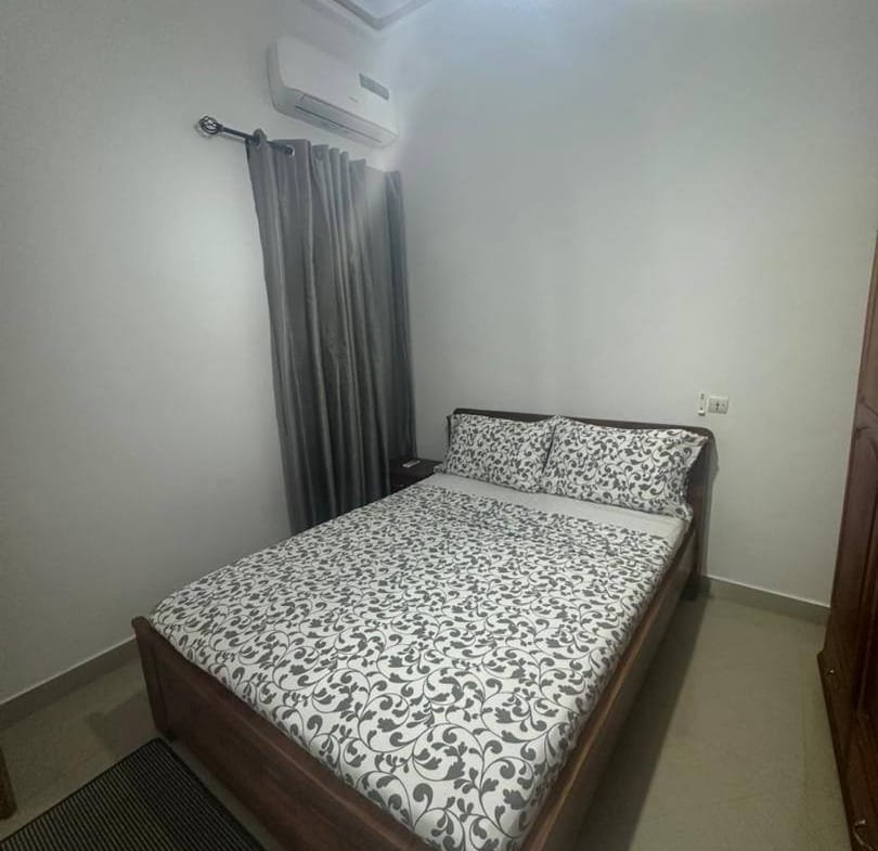 Villa Meublée 4 Chambres à Fidjrossè Calvaire - BENIN-IMMO