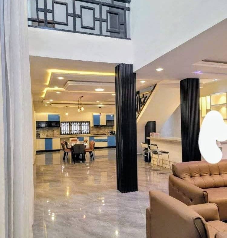 Villa Meublée de Luxe à Fidjrossè Cité Glèlê - BENIN-IMMO