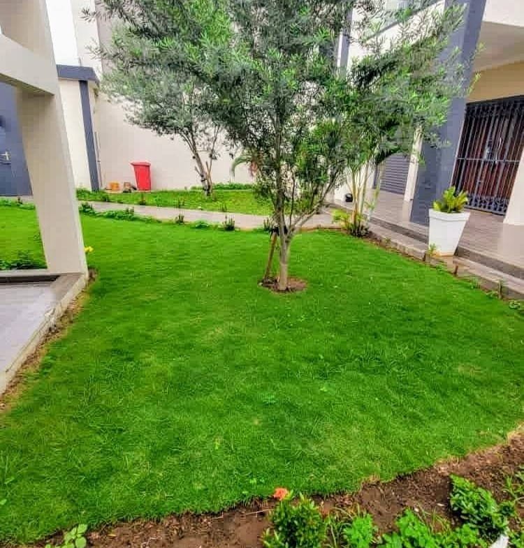 Villa Meublée de Luxe à Fidjrossè Cité Glèlê - BENIN-IMMO