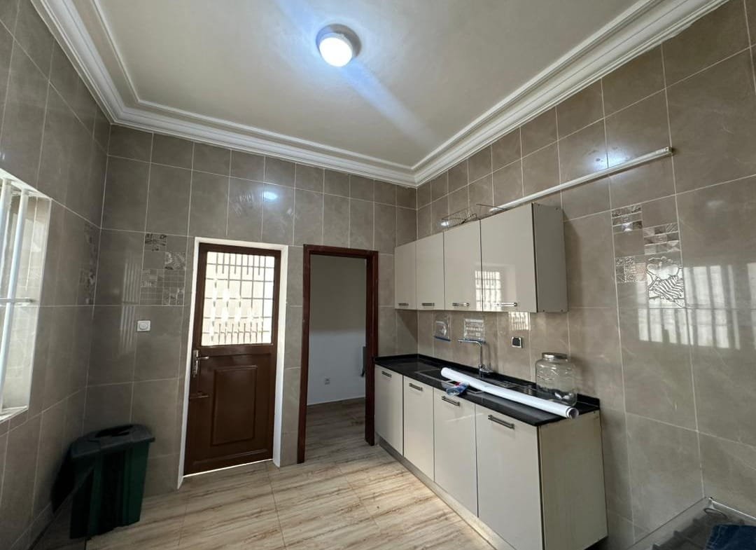Villa duplex 4 chambres avec vue sur mer à louer à Fidjrossè Plage - BENIN-IMMO