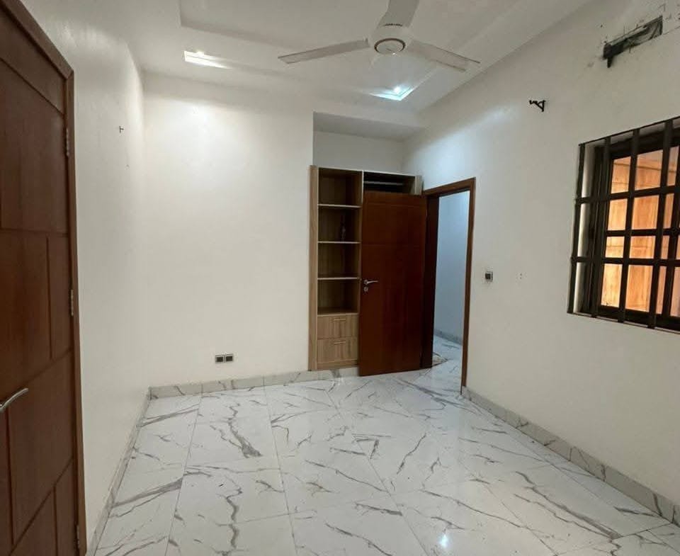 Appartement 2 chambres salon à Fidjrossè Akogbato - BENIN-IMMO