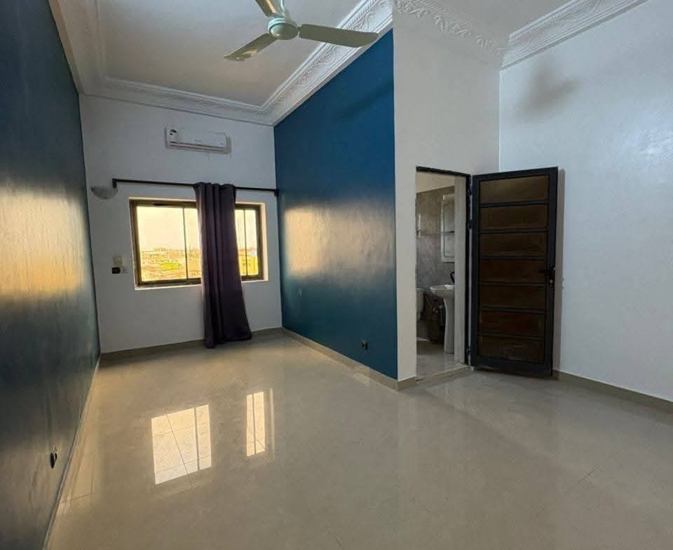 Appartement 5 chambres à louer à Fidjrossè Adjaha - BENIN-IMMO