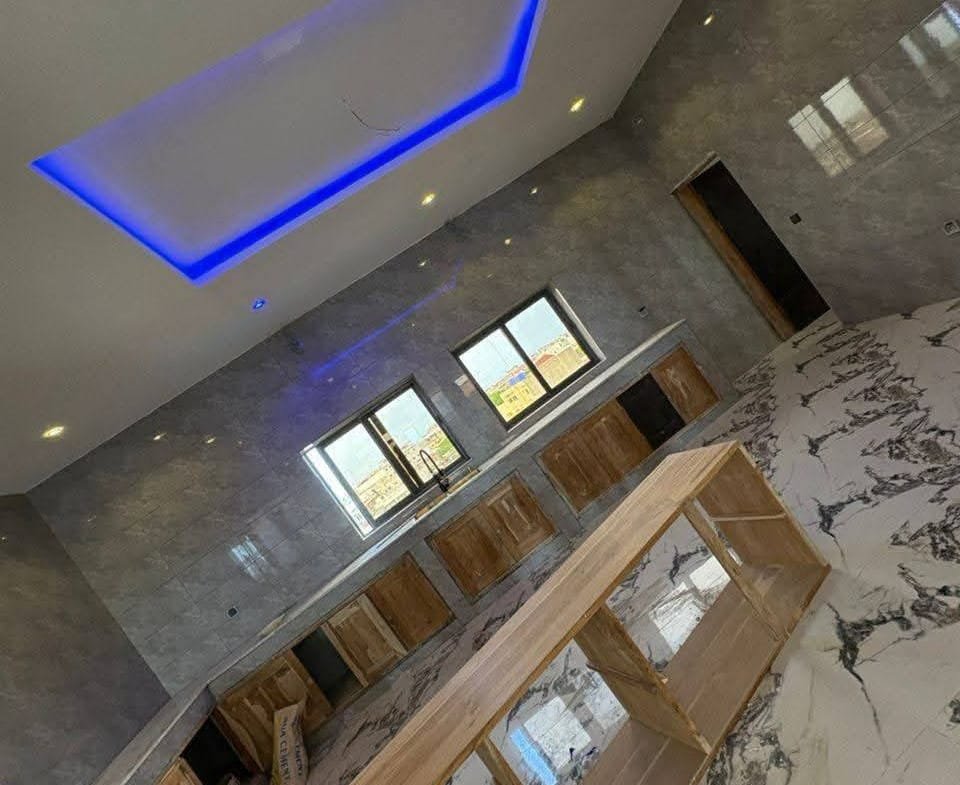 Appartement 5 chambres à louer à Fidjrossè Adjaha - BENIN-IMMO