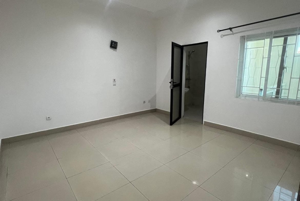 Appartement avec vue sur mer à louer à Fidjrossè Plage - BENIN-IMMO