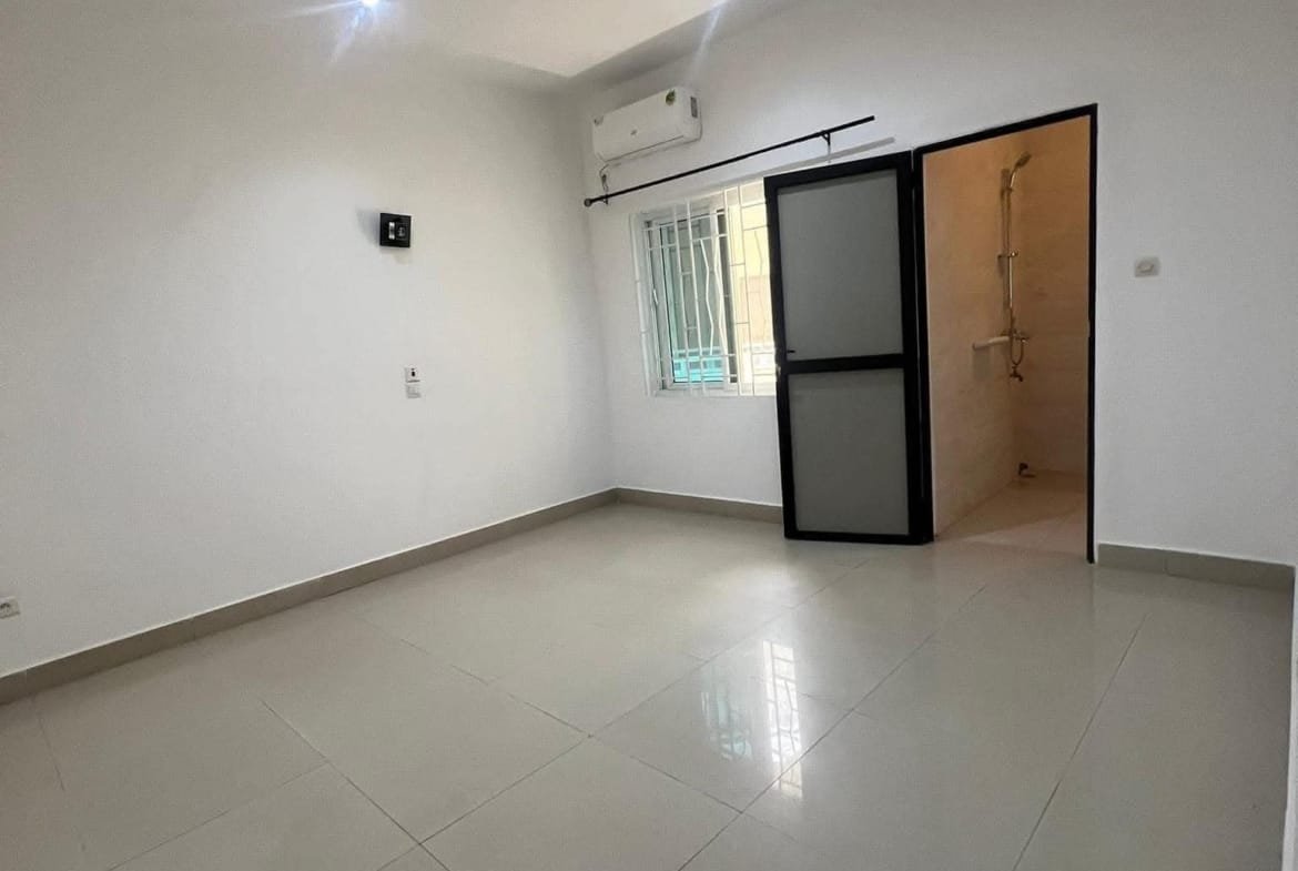 Appartement avec vue sur mer à louer à Fidjrossè Plage - BENIN-IMMO