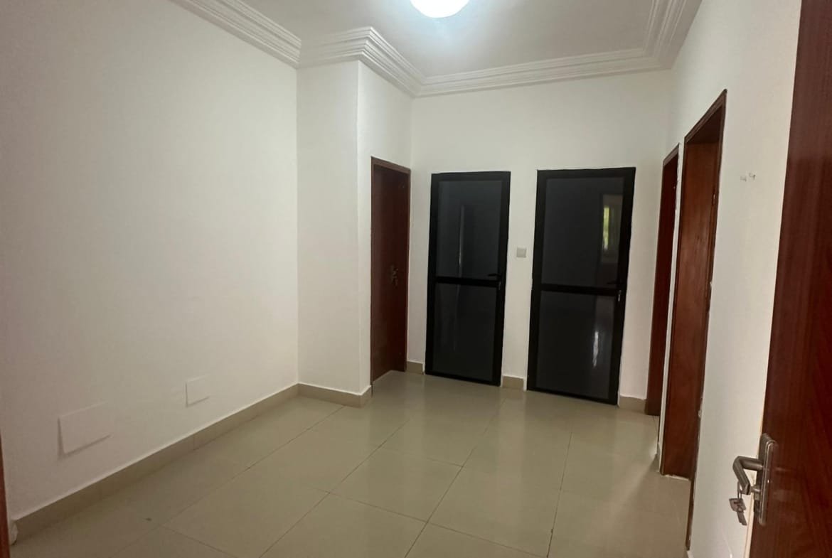 Appartement avec vue sur mer à louer à Fidjrossè Plage - BENIN-IMMO
