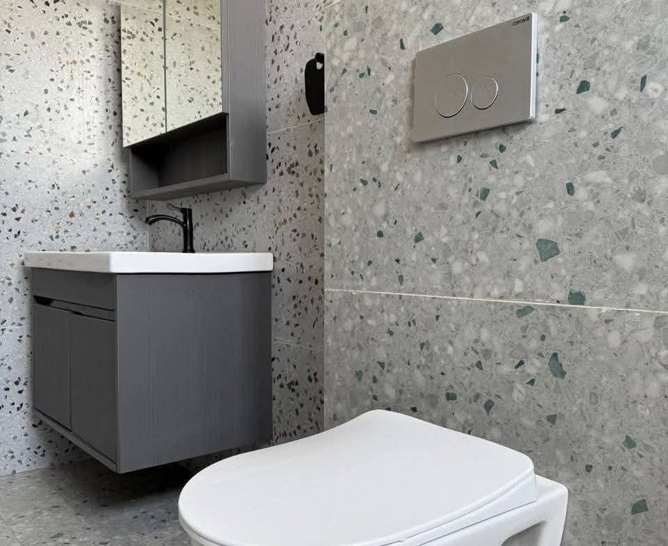 Appartement duplex meublé à Fidjrossè Centre - BENIN-IMMO