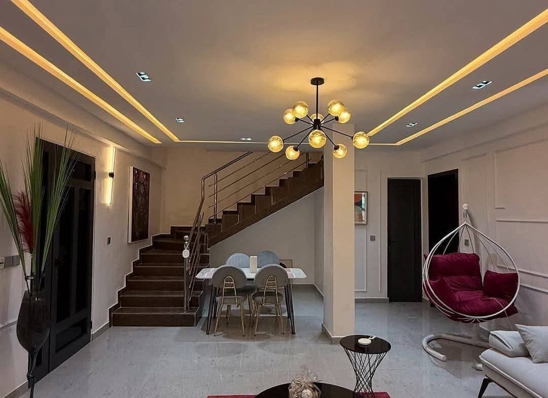 Appartement duplex meublé à Fidjrossè Centre - BENIN-IMMO