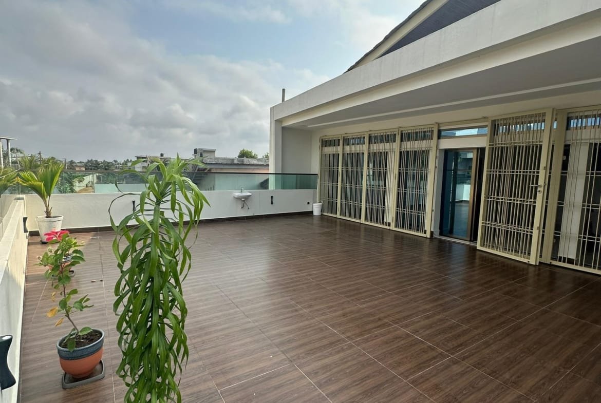 Appartement meublé avec vue mer à Togbin Plage