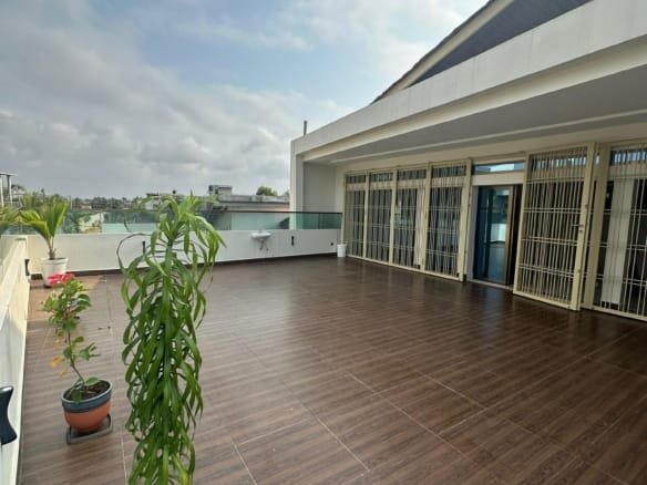 Appartement meublé avec vue mer à Togbin Plage