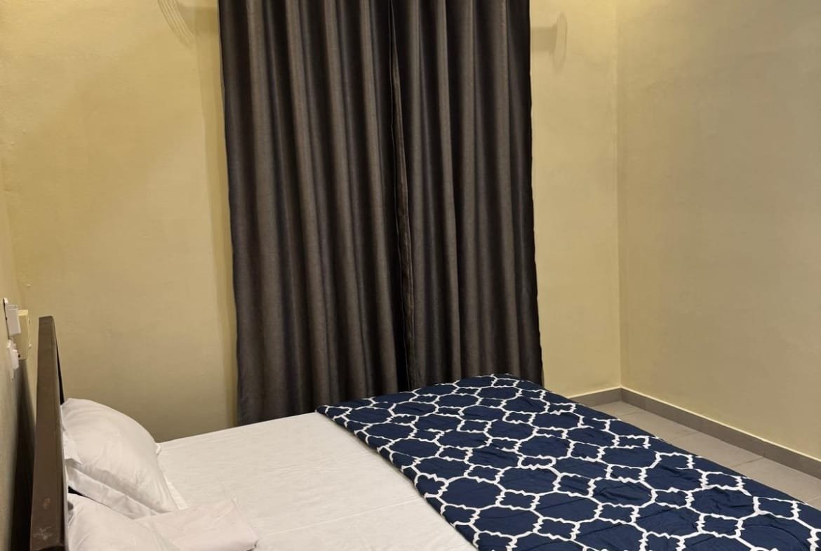 Guest house R+1 meublée à vendre à Atrokpocodji - BENIN-IMMO