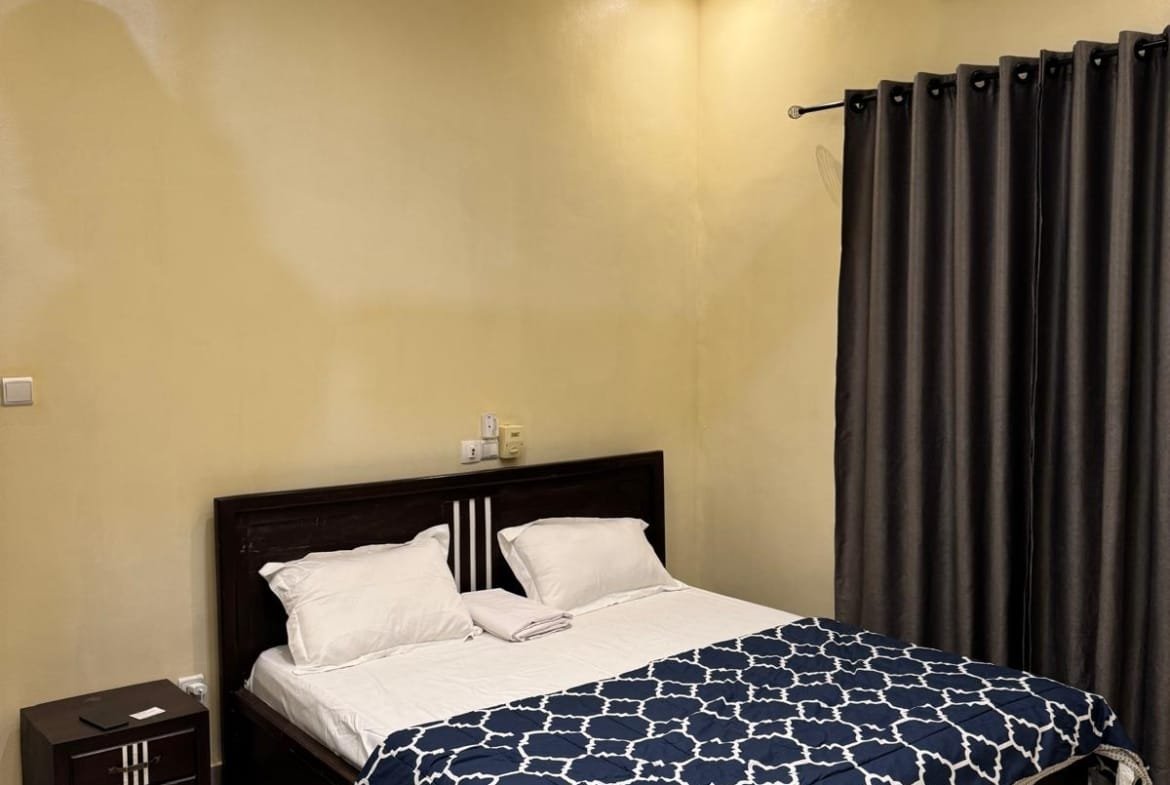 Guest house R+1 meublée à vendre à Atrokpocodji - BENIN-IMMO