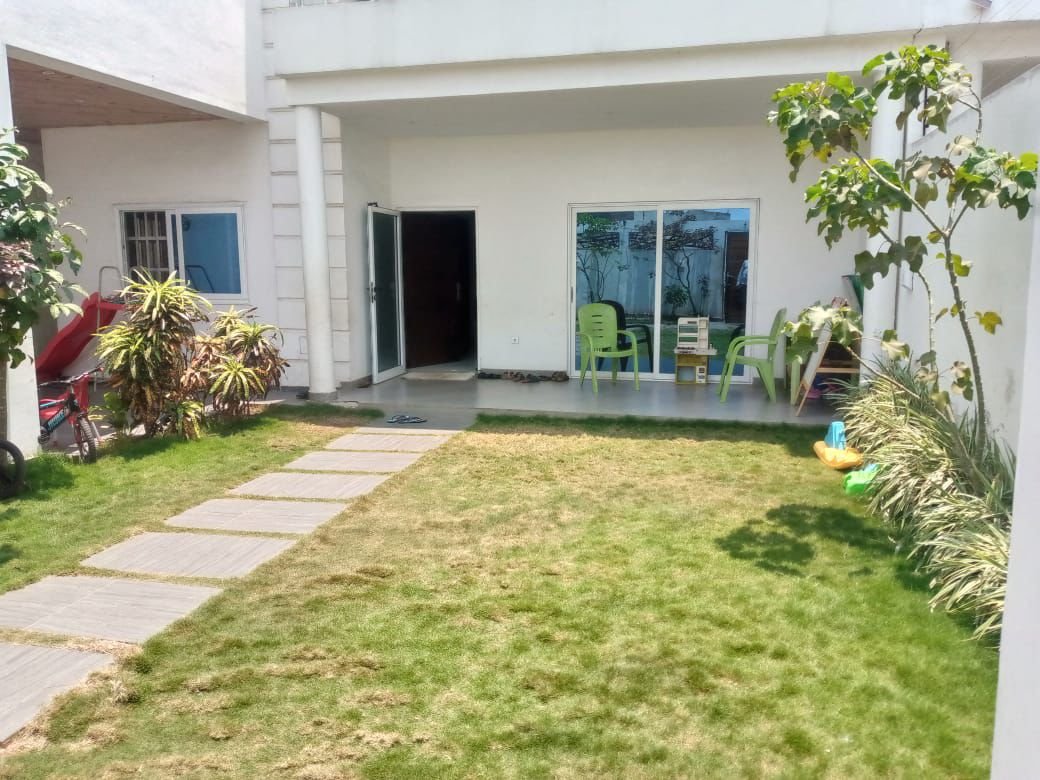 Villa duplex R+2 vue mer à louer à Akpakpa Jak-PLM