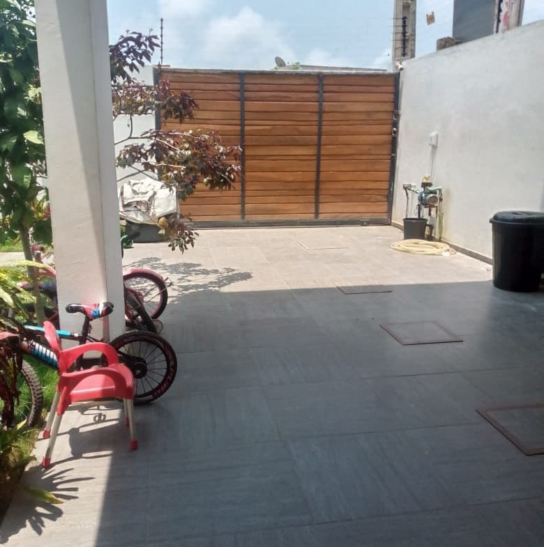 Villa duplex R+2 vue mer à louer à Akpakpa Jak-PLM - BENIN-IMMO