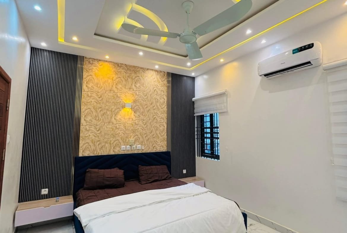 Appartement meublé de 2 chambres à louer à Fidjrossè plage - BENIN-IMMO
