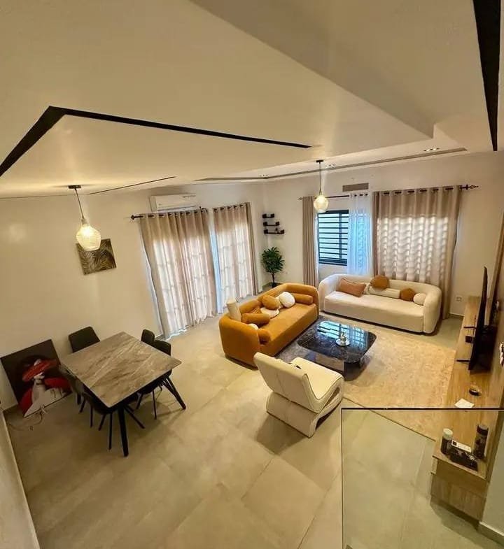Duplex Meublé 3 Chambres à louer à Fidjrossè - BENIN-IMMO