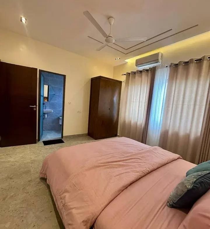 Duplex Meublé 3 Chambres à louer à Fidjrossè - BENIN-IMMO