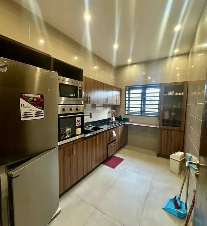 Duplex Meublé 3 Chambres à louer à Fidjrossè - BENIN-IMMO