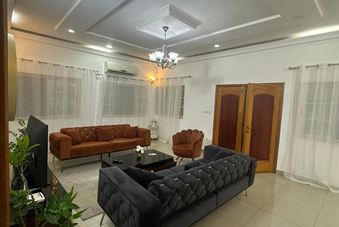 Appartement Meublé 4 chambres à la Haie Vive - Les Cocotiers - BENIN-IMMO