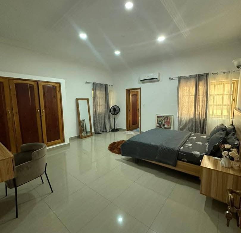 Appartement Meublé 4 chambres à la Haie Vive - Les Cocotiers - BENIN-IMMO