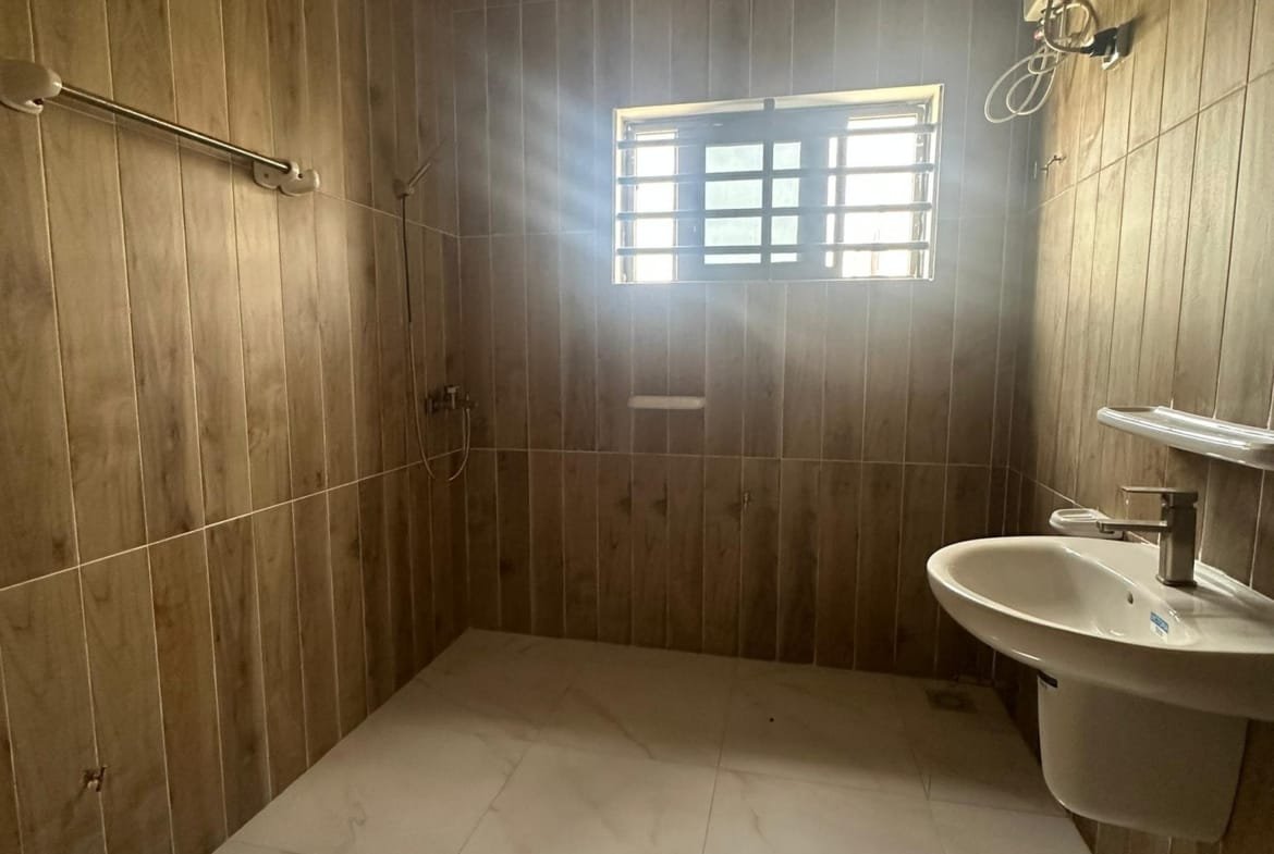 Villa luxueuse avec piscine à louer à Akpakpa Le Bélier Cotonou - BENIN-IMMO