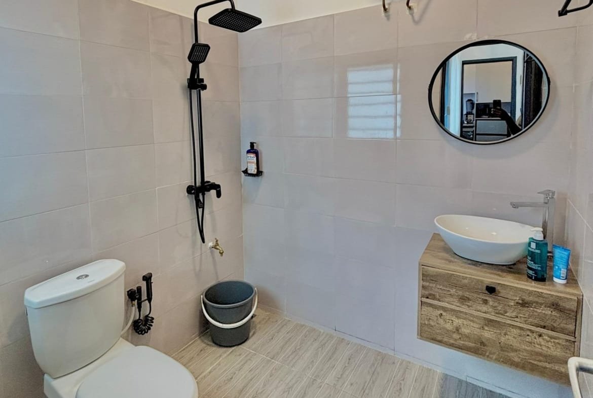 Appartement meublé style parisien à Fidjrossè - BENIN-IMMO