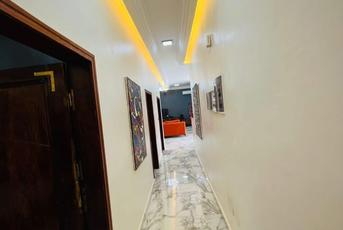 Villa moderne de 3 chambres à vendre à Calavi Zoundja - BENIN-IMMO