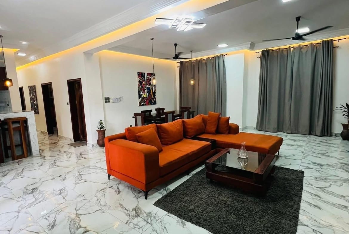 Villa moderne de 3 chambres à vendre à Calavi Zoundja - BENIN-IMMO