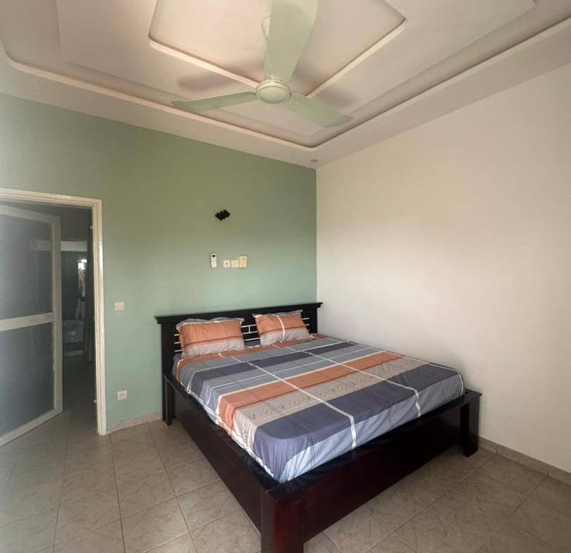 Appartement meublé 6 ch à louer à Fidjrossè plage Cotonou - BENIN-IMMO