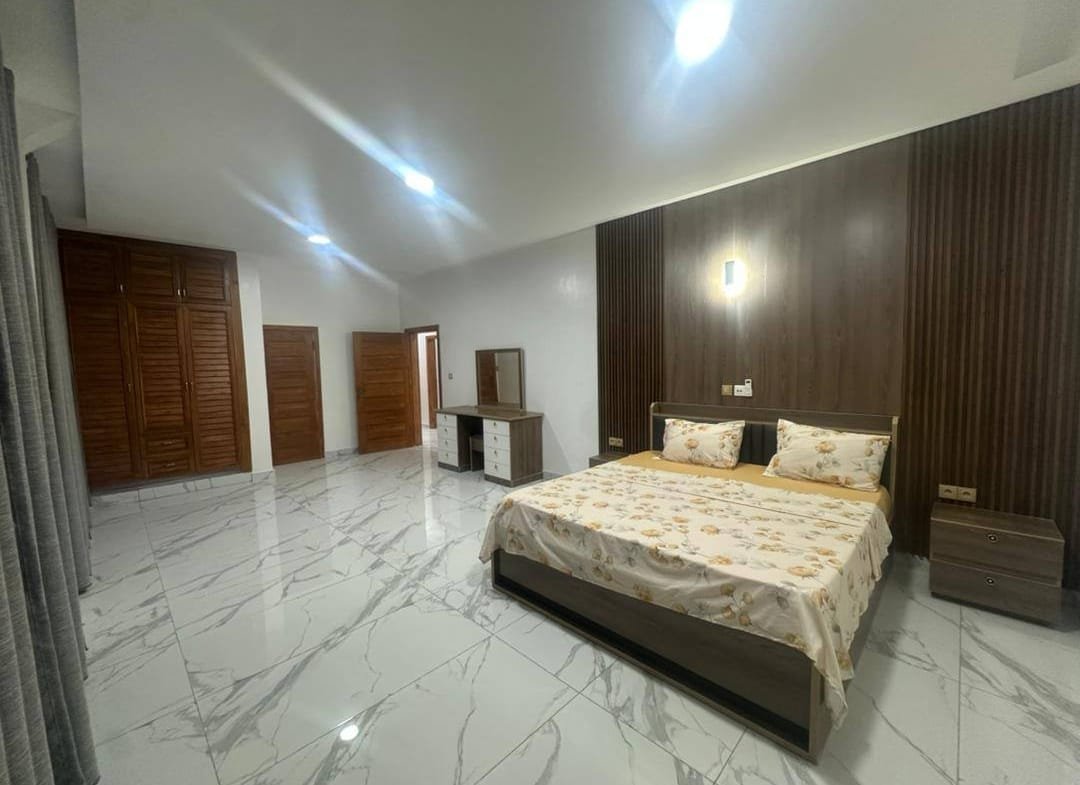 Appartement meublé vue mer à louer à Fidjrossè Plage Cotonou - BENIN-IMMO