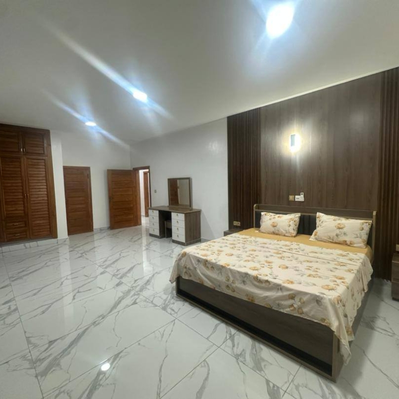 Appartement meublé vue mer à louer à Fidjrossè Plage Cotonou - BENIN-IMMO