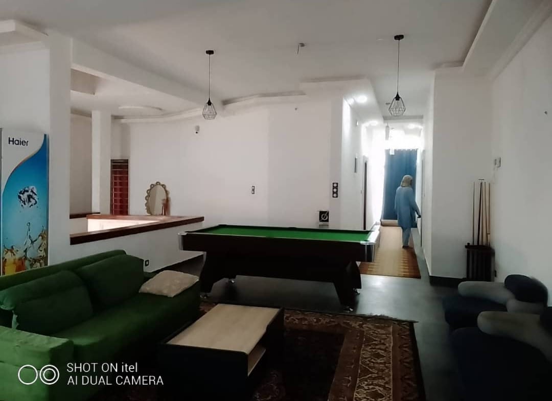 Villa meublée 6 chambres à Fidjrossè Plage - BENIN-IMMO