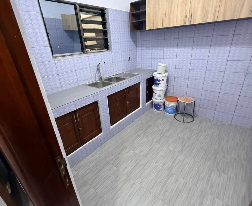 Appartement 2 chambres climatisé à louer à Gbegamey 4