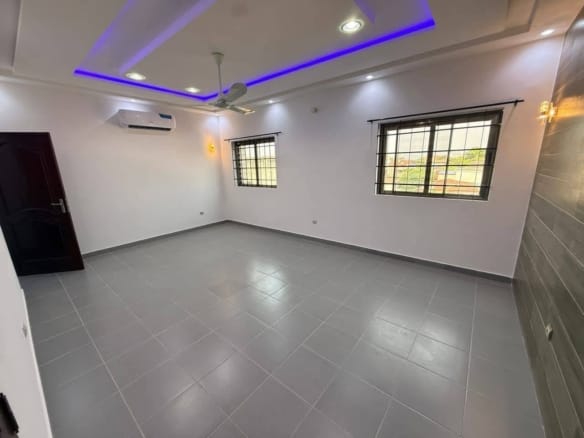 Appartement 2 chambres climatisé à louer à Gbegamey