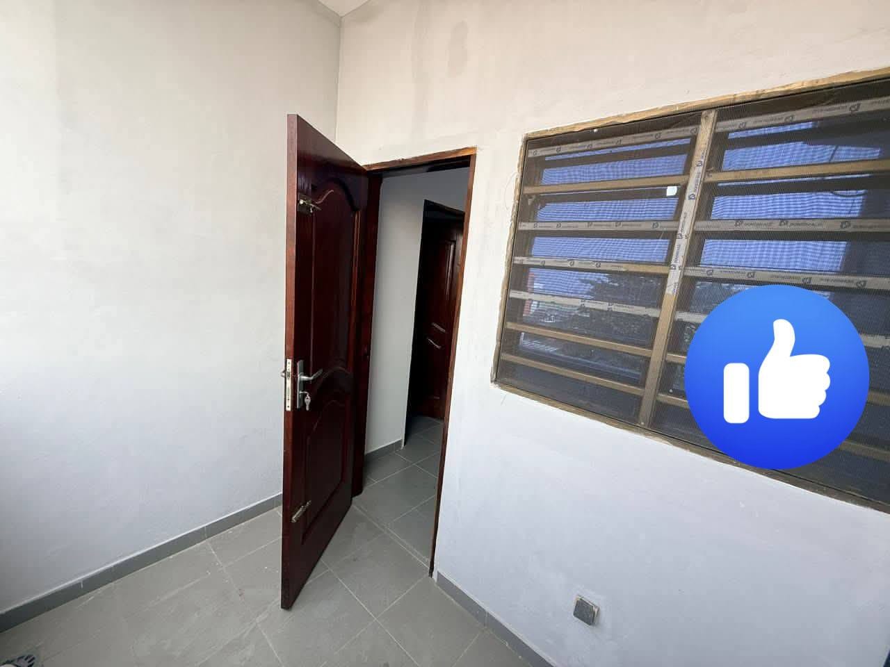 Appartement 2 chambres climatisé à louer à Gbegamey 8 Appartement 2 chambres climatisé à louer à Gbegamey 8