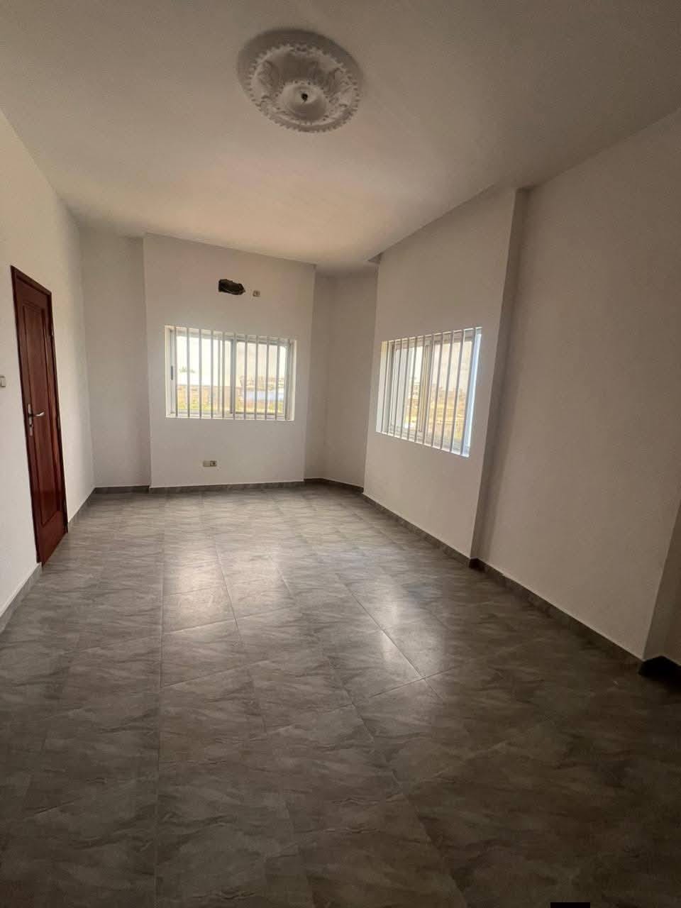 Appartement 3 chambres à louer à Fidjrossè Akogbato 11