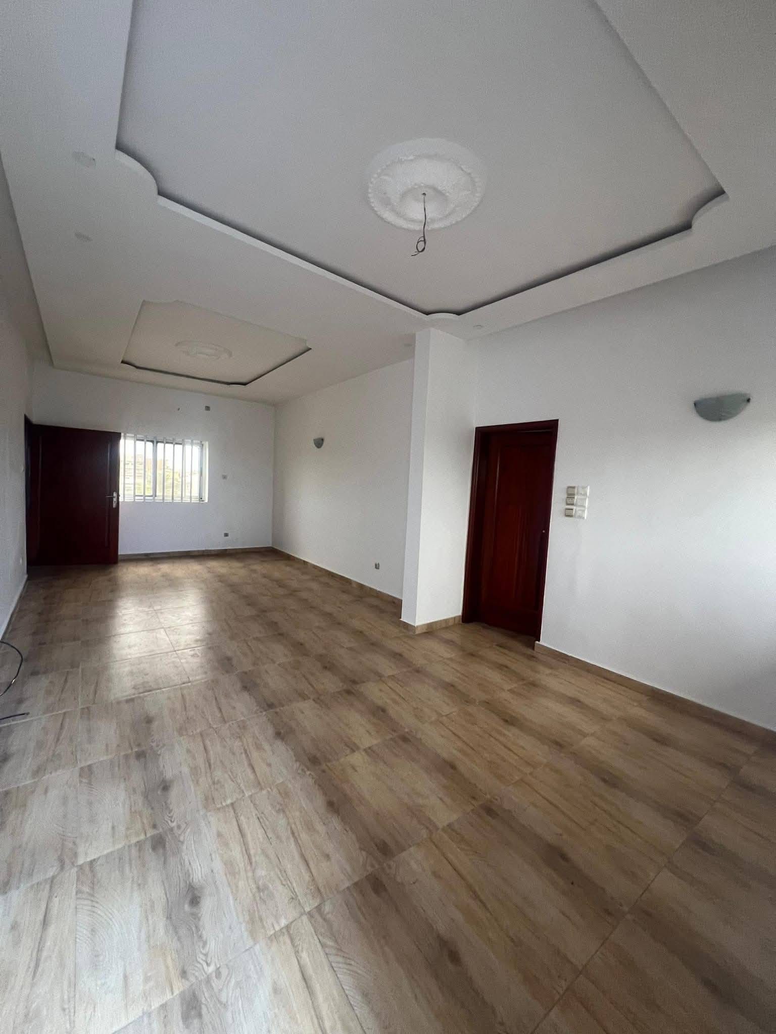 Appartement 3 chambres à louer à Fidjrossè Akogbato 3