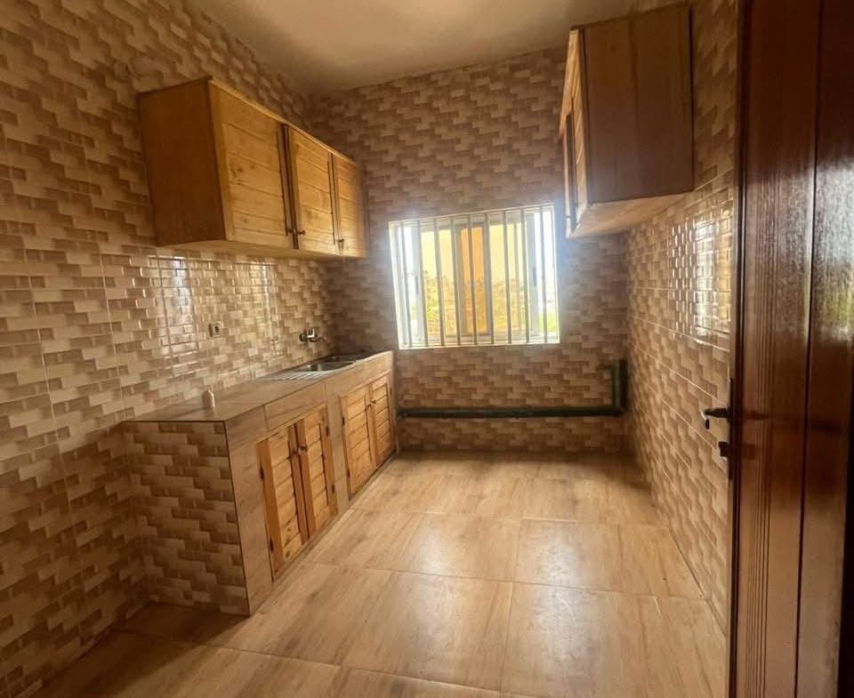 Appartement 3 chambres à louer à Fidjrossè Akogbato 5