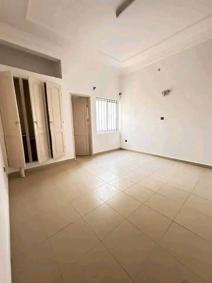 Appartement 3 chambres avec vue mer à Fidjrossè Plage 7