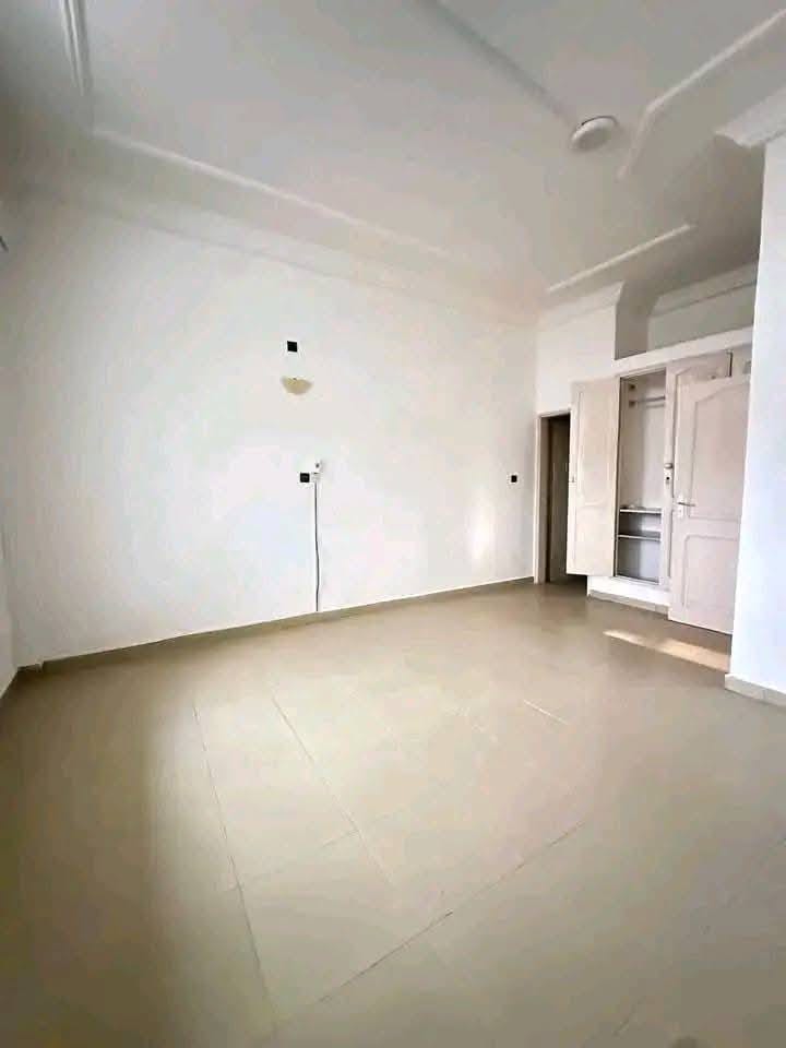 Appartement 3 chambres avec vue mer à Fidjrossè Plage 8