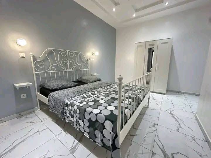 Appartement de luxe avec piscine et vue mer à Fidjrossè 4
