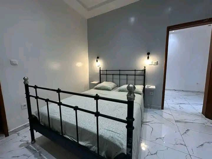 Appartement de luxe avec piscine et vue mer à Fidjrossè 6
