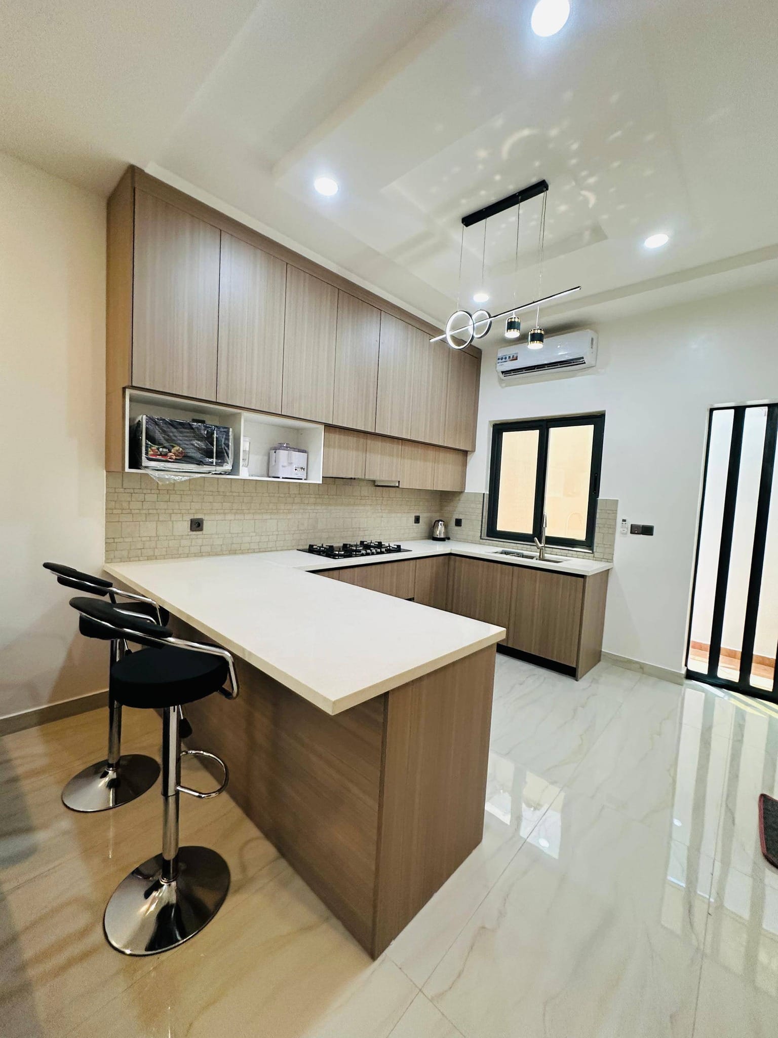 Appartement meublé 1 chambre à proximité de la plage 2