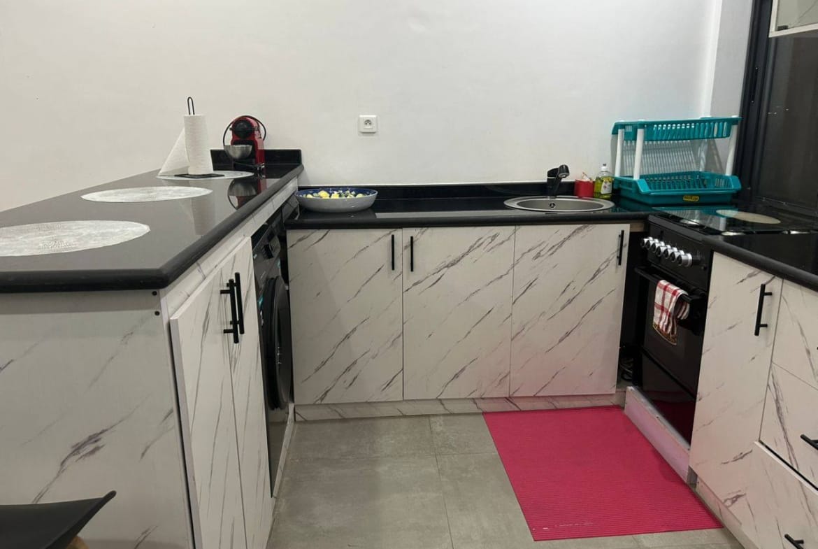 Studio Meublé à Louer Fidjrossè – Proche Plage Cotonou 4