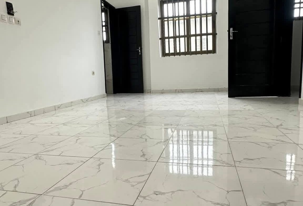 Villa R+1 à louer à Akpakpa PK10 près de la plage 9