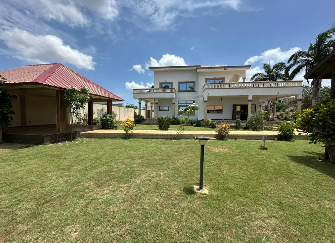 Villa a vendre a Abomey Calavi Akassato