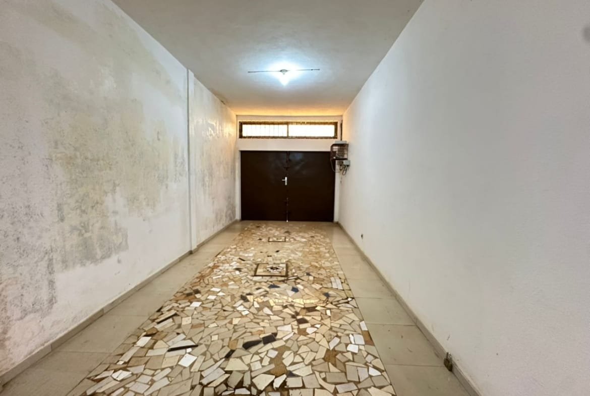 Villa a vendre a Abomey Calavi Akassato 12
