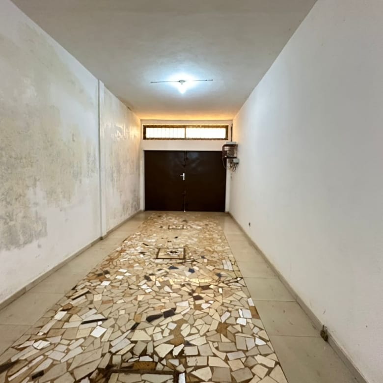 Villa a vendre a Abomey Calavi Akassato 12