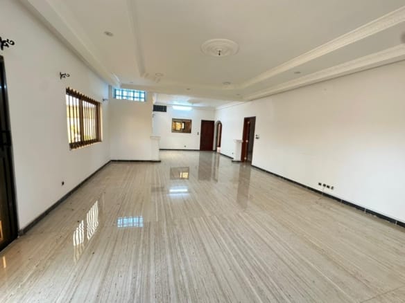Villa a vendre a Abomey Calavi Akassato 20