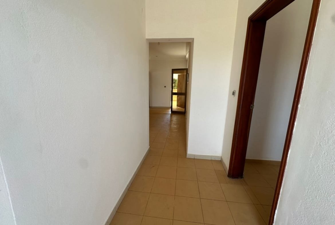 Villa a vendre a Abomey Calavi Akassato 22